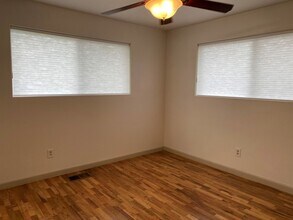 2156 NW Luth St in Roseburg, OR - Building Photo - Building Photo