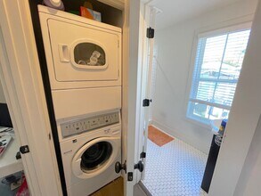 609 E Duffy Ln in Savannah, GA - Building Photo - Building Photo