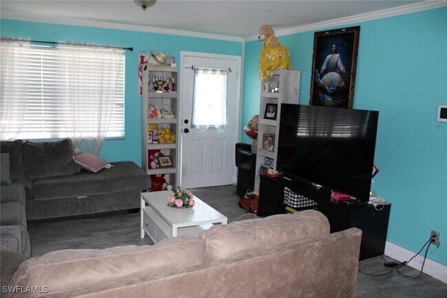 14168 Caribbean Blvd in Ft. Myers, FL - Building Photo - Building Photo