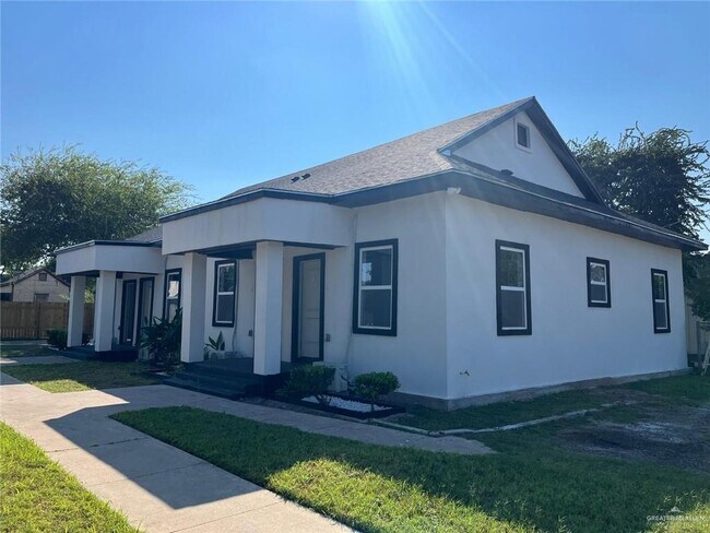 19 Miller Ave in Mission, TX - Building Photo - Building Photo