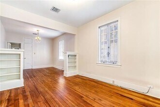 2610 Palmer Ave in New Orleans, LA - Building Photo - Building Photo