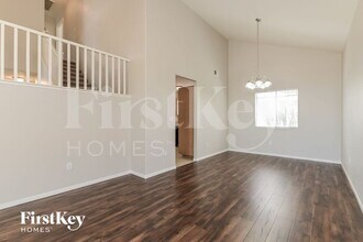 3403 Ocatillo Mesa Way in North Las Vegas, NV - Foto de edificio - Building Photo