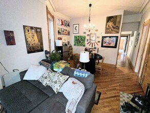 2240 N Halsted St in Chicago, IL - Building Photo - Building Photo