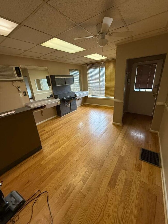 2316 Broadway Ave, Unit 4 in Pittsburgh, PA - Building Photo - Building Photo