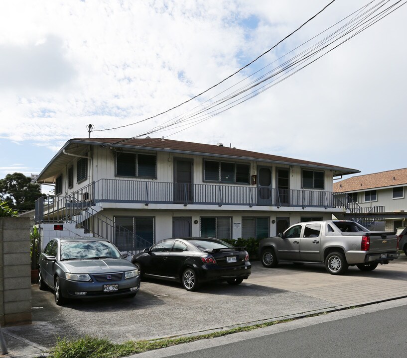 2829-2931 Varsity Cir in Honolulu, HI - Building Photo