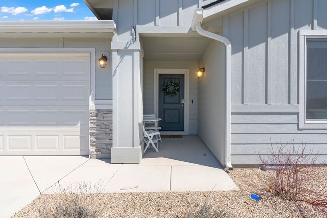 6740 S Nordean Ave in Meridian, ID - Building Photo - Building Photo