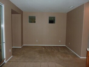 3230 Marrissey Ln in Sacramento, CA - Building Photo - Building Photo