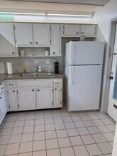 2616 Garden Dr N in Lake Worth Beach, FL - Building Photo - Building Photo