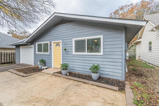 property at 8 Spalding Cir