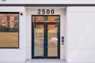 2500 Barker Ave in Bronx, NY - Building Photo - Building Photo