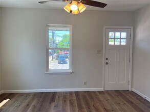 97 Anthony St-Unit -A in Austin, TX - Building Photo - Building Photo