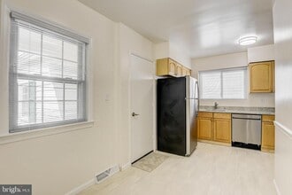 5107 Bradley Blvd in Chevy Chase, MD - Building Photo - Building Photo