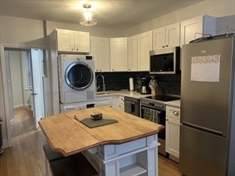 40 Grove St, Unit 3L