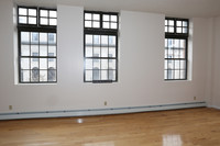 Clinton Square Suites in Syracuse, NY - Building Photo - Interior Photo