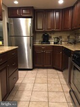 132 Old Forge Crossing in Devon, PA - Building Photo - Building Photo