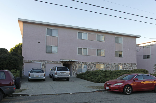 1523 Schiller St in Alameda, CA - Building Photo - Building Photo