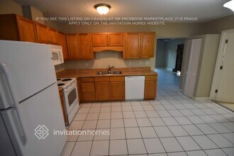 11332 Maxton Way in Pinellas Park, FL - Building Photo - Building Photo