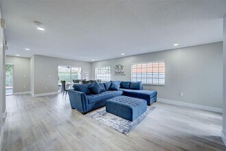 14125 SW 167th Terrace in Miami, FL - Building Photo - Building Photo