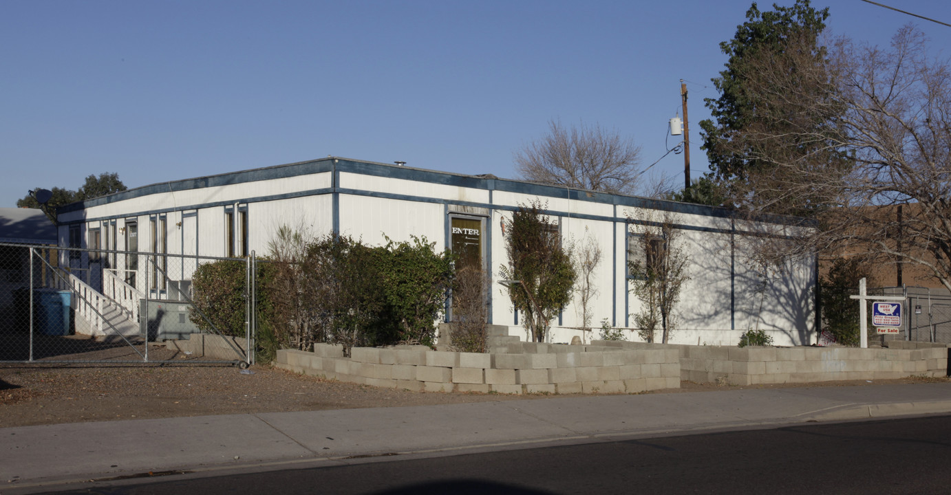 7104 N 27th Ave in Phoenix, AZ - Building Photo