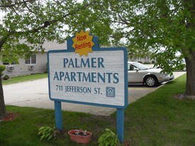 711 W Jefferson St Apartments