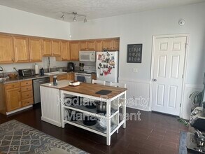 153 N Bamberger Rd E in North Salt Lake, UT - Building Photo - Building Photo