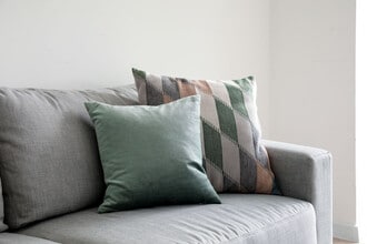 Columbia Square Apartments in Columbia, MO - Foto de edificio - Building Photo