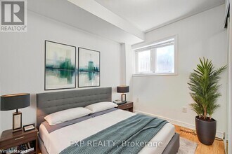 49 Lily Cup Ave in Toronto, ON - Building Photo - Building Photo
