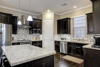 1031 W 21st St in Houston, TX - Building Photo - Building Photo