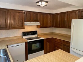 1 Fieldstone Ct, Unit 1 Fieldstone Court in Portland, ME - Building Photo - Building Photo