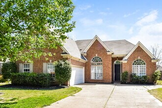 964 Cully Rd in Memphis, TN - Foto de edificio - Building Photo