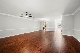 1100 Magnolia Way SE in Smyrna, GA - Building Photo - Building Photo