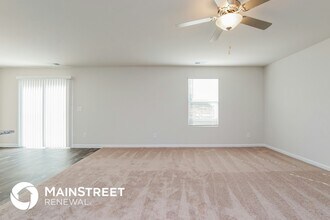 209 Indian Summer St in Zebulon, NC - Building Photo - Building Photo