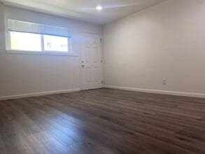 527 Vaqueros Ave in Rodeo, CA - Building Photo - Building Photo
