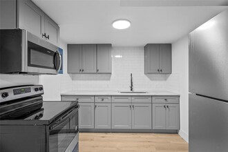 2820 Blodgett St in Houston, TX - Building Photo - Building Photo