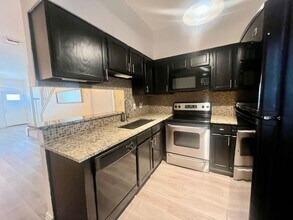 12252 Lemon Blossom St in San Antonio, TX - Building Photo - Building Photo