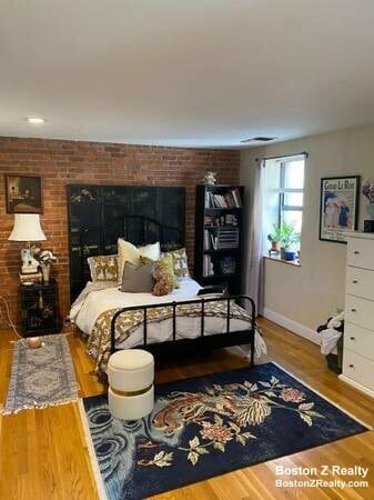 87 Gainsborough St, Unit 205