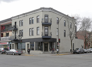 4291-4299 Ontario E in Montréal, QC - Building Photo - Building Photo