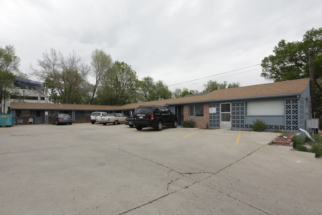 112 E Stuart St in Fort Collins, CO - Foto de edificio - Building Photo