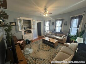 294 Highland Ave, Unit 2 in Somerville, MA - Building Photo