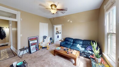 276 Morgan St in Elgin, IL - Building Photo - Building Photo