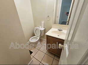 269 Peach Orchard Dr in Pikeville, KY - Building Photo - Building Photo