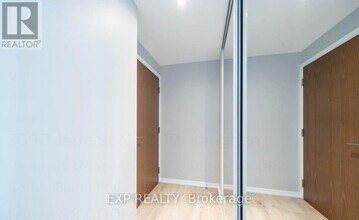 7890 Jane St in Vaughan, ON - Building Photo - Building Photo