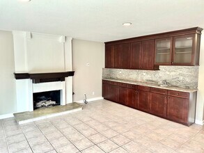 24322 Armada Dr in Dana Point, CA - Foto de edificio - Building Photo