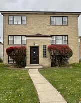 2130 S 16th Ave, Unit #GS in Broadview, IL - Building Photo