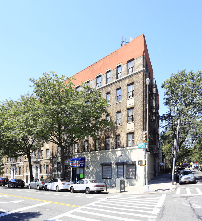 1351 Prospect Ave in Bronx, NY - Building Photo