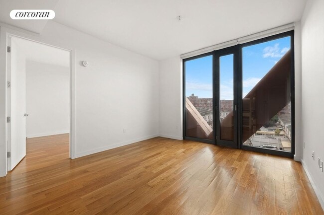 54 Noll St in Brooklyn, NY - Foto de edificio - Building Photo