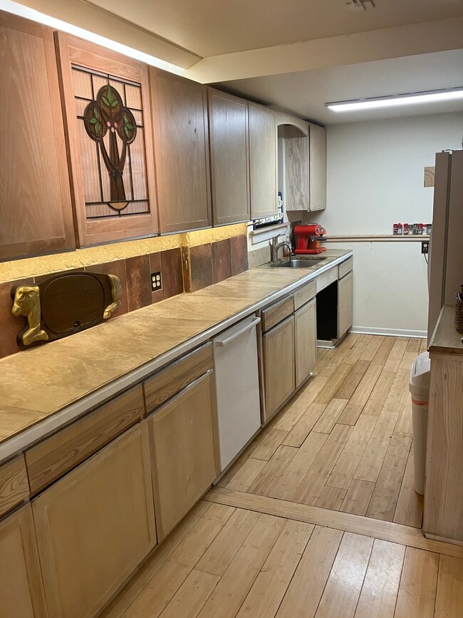 2201 W Cortez St, Unit Garden in Chicago, IL - Foto de edificio - Building Photo