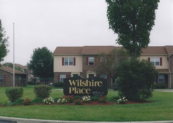 Wilshire Place in Lima, OH - Building Photo