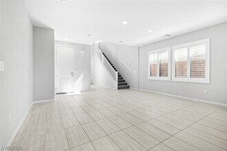 12089 Arrebol Ave in Las Vegas, NV - Building Photo - Building Photo