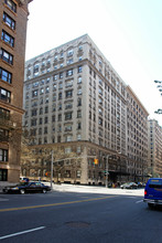 498 WEA in New York, NY - Building Photo - Building Photo